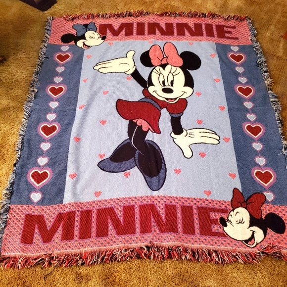 Other - Minnie💖🖤💙 throw